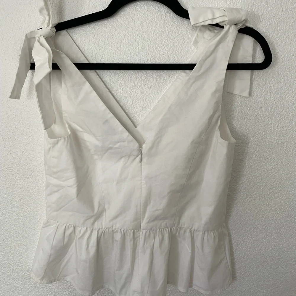 White Cropped Top - Picture 2 of 3